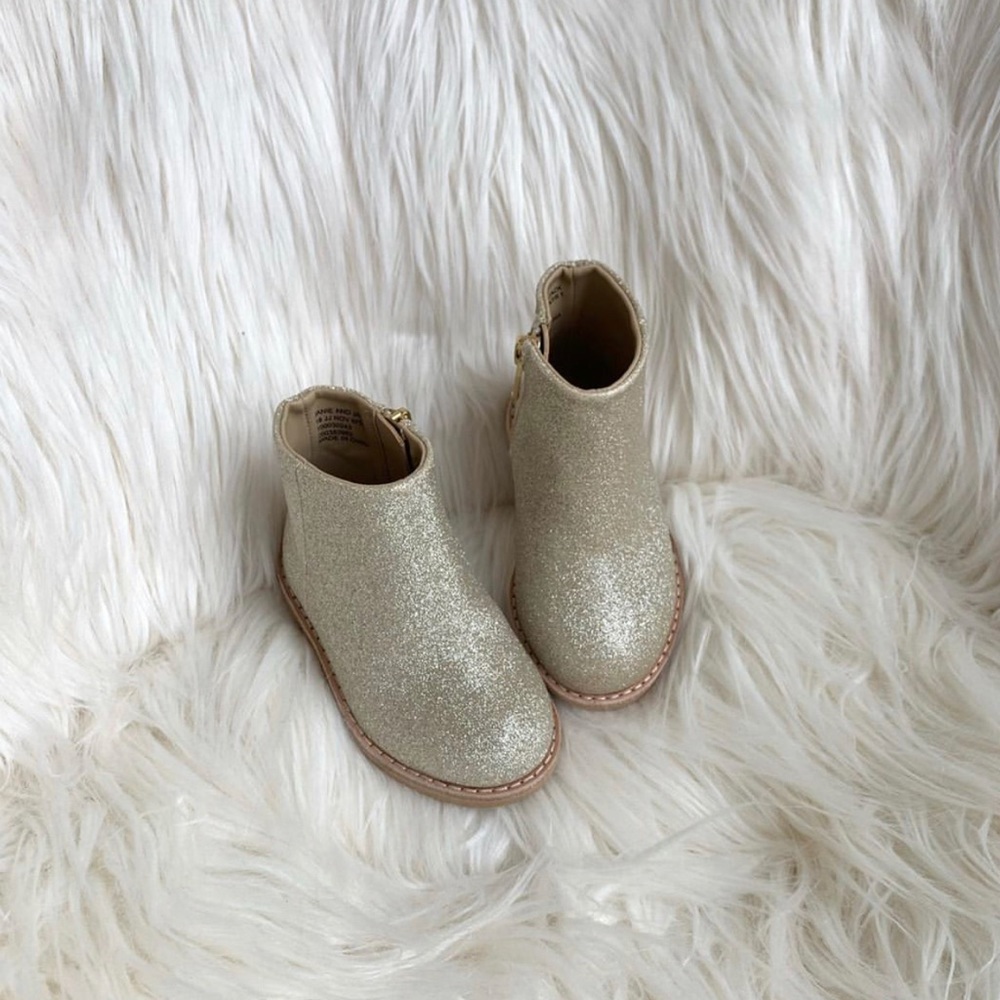 Janie and Jack Gold Glutter Booties sz 5